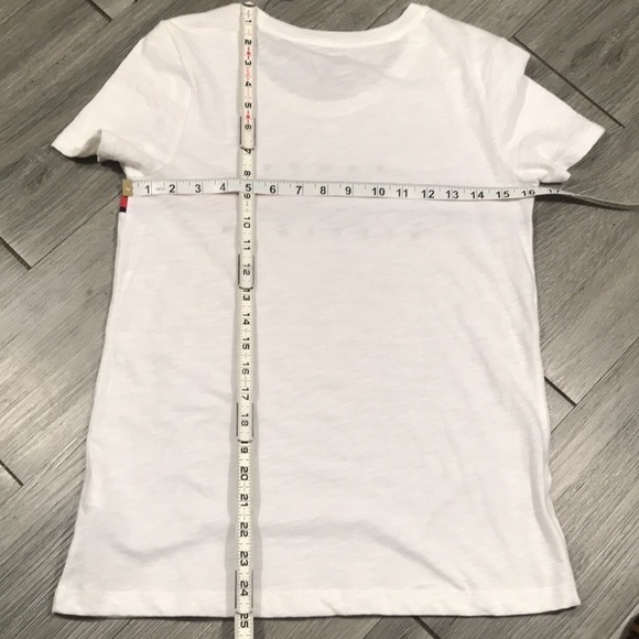Tommy Hilfiger NWT White Embroidered Short Sleeve Round Neck T-Shirt - Picture 8 of 8